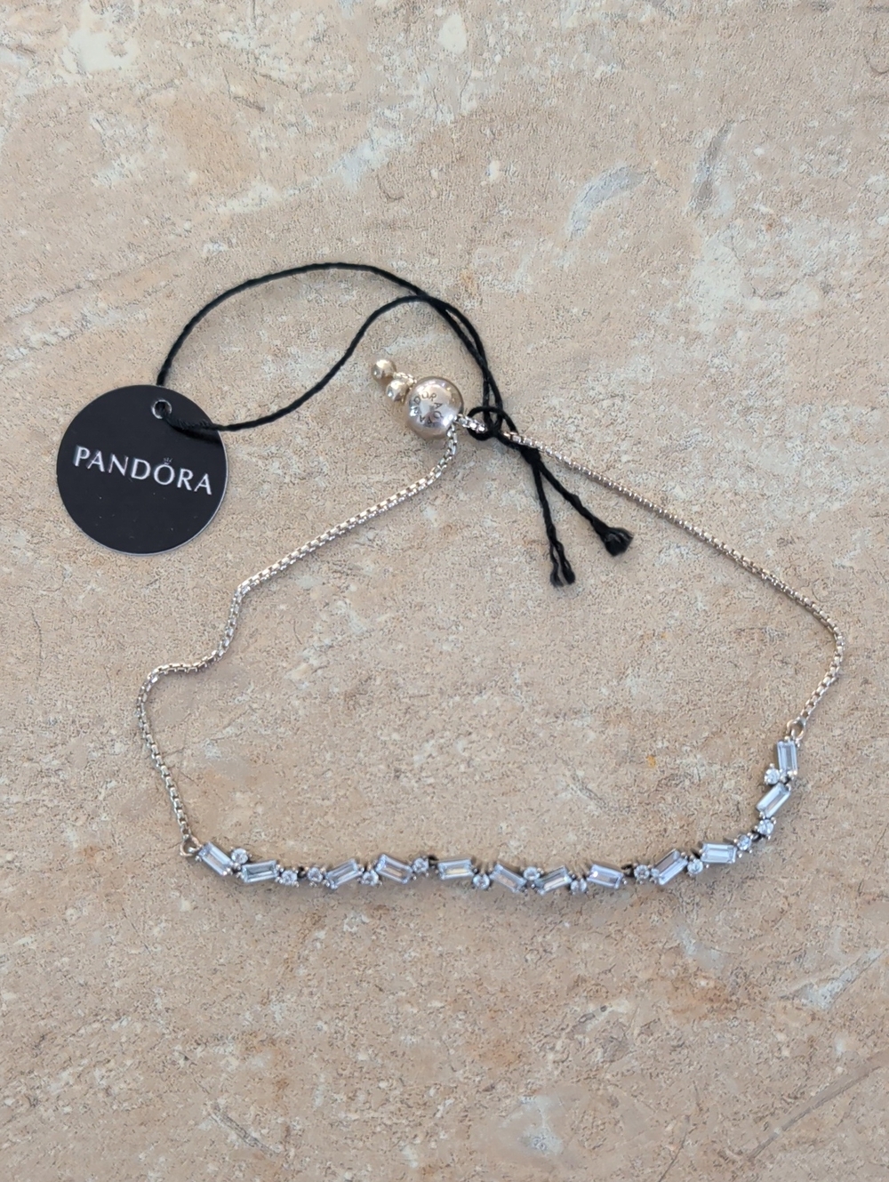 NWT Pandora Retired Glacial Beauty Sliding Bracelet